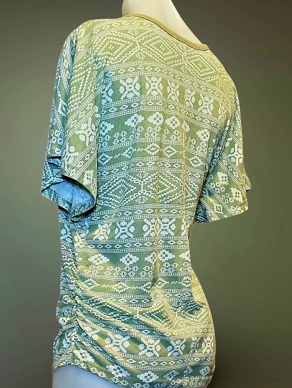 Lena Petites P/L Studded Geometric Square Neck Short Sleeve Blouse Sage Green - Picture 4 of 8